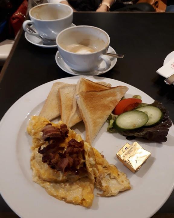 Cafe LebensArt