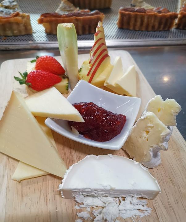 Café Bistro Les Amis