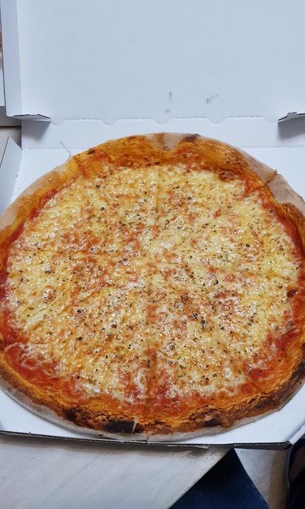 Pizza Martello