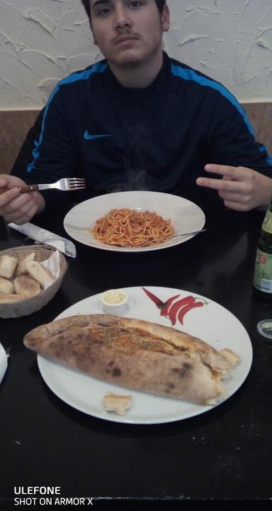 Pizza Martello