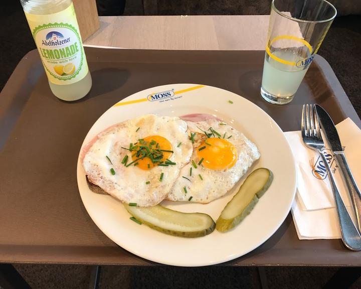 Theo's Backerei Moss