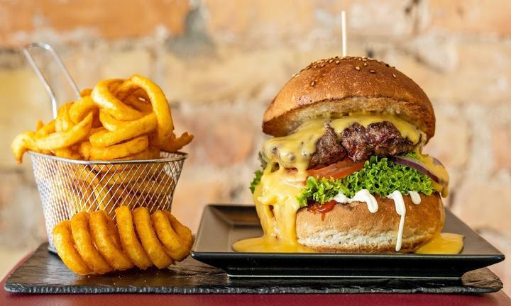 LION BURGER