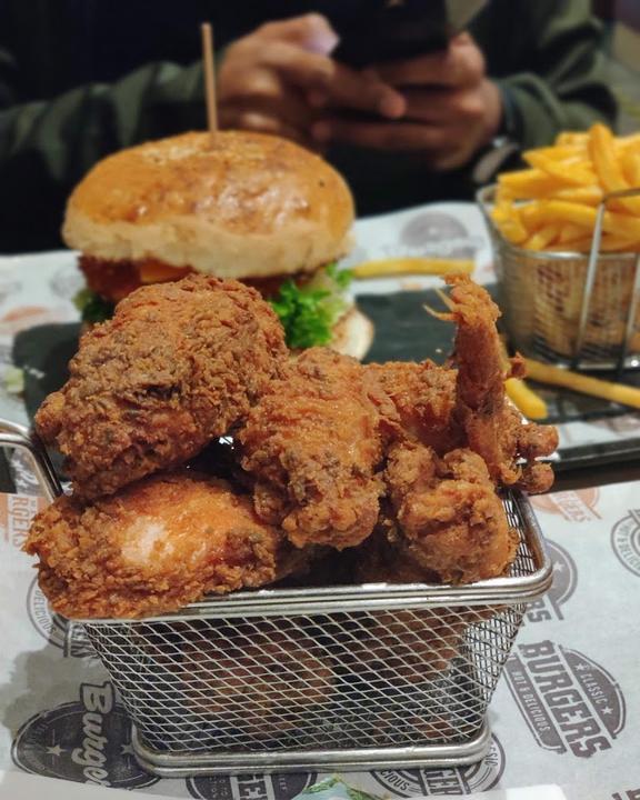 LION BURGER