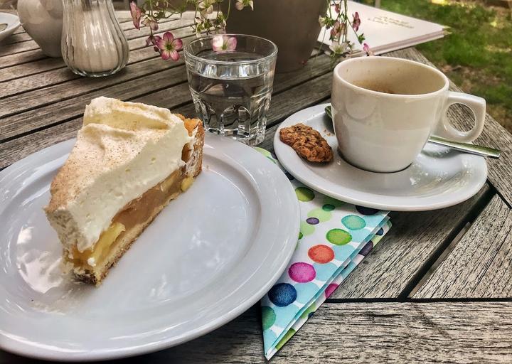 Agnes Neuhaus Cafe