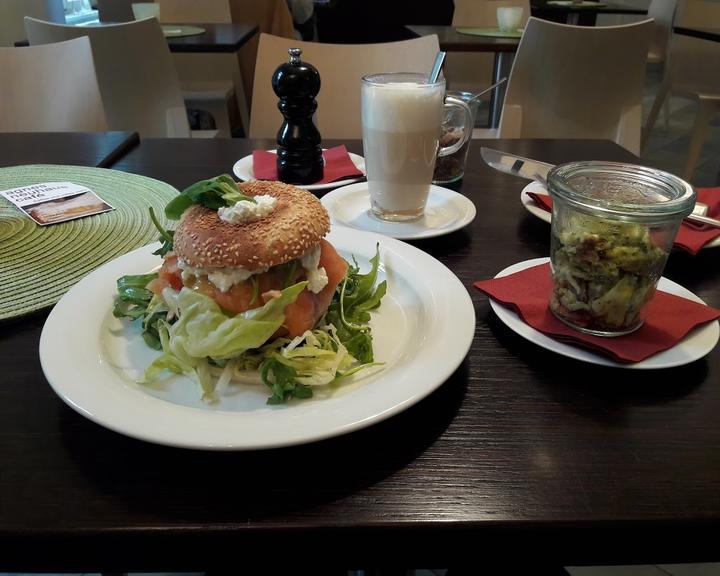Agnes Neuhaus Cafe
