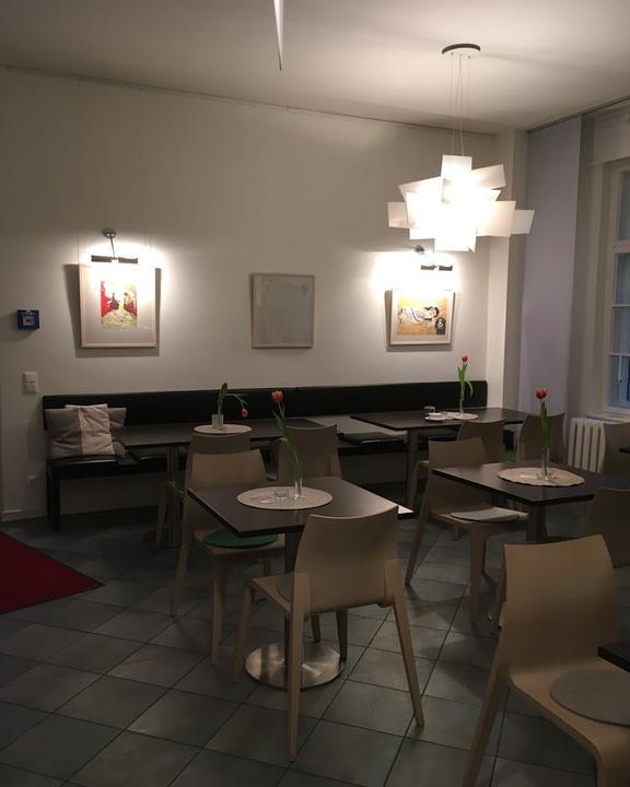 Agnes Neuhaus Cafe