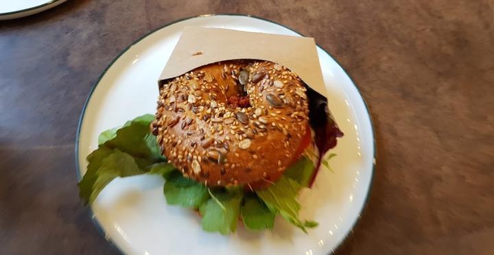 Laura's Deli