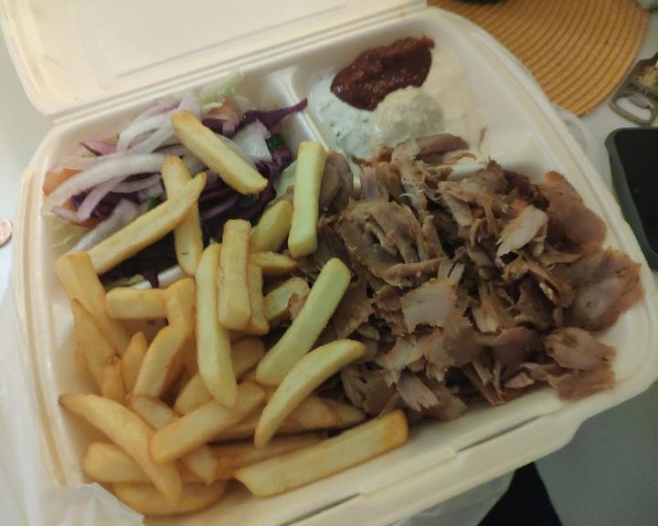 Oliva Doner & Pasta
