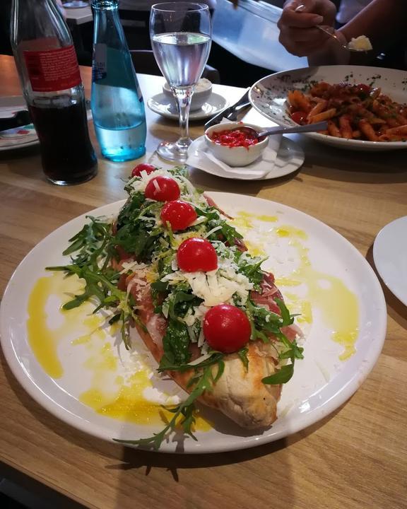 Holzofenpizza Engel