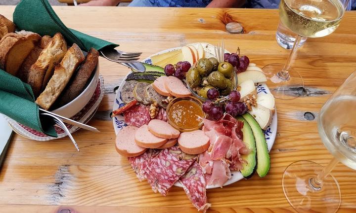 Weinverein Rote Insel