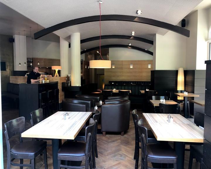 Looms Restaurant