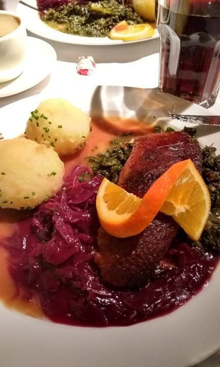 Looms Restaurant