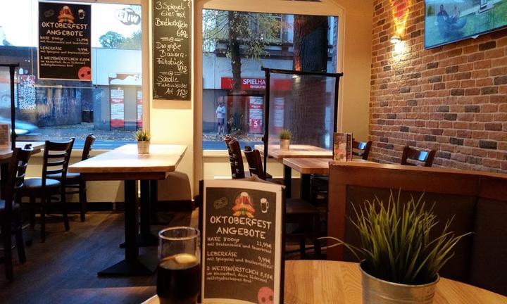 Schweinske in Eimsbuttel