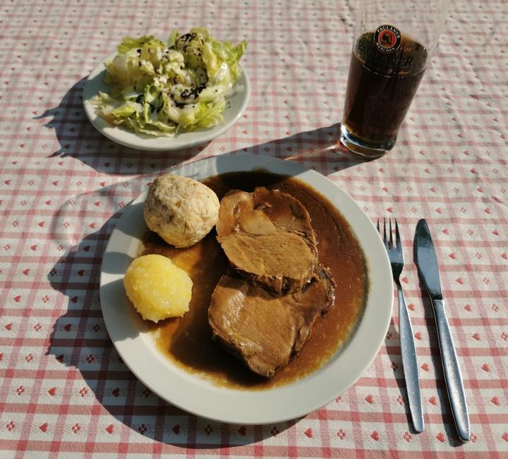 Zur Schiessstaette