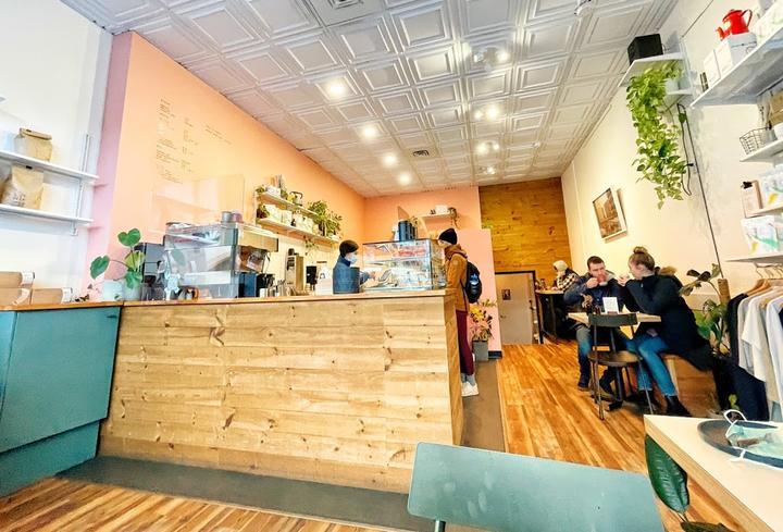 Barcomi's Coffee Roastery