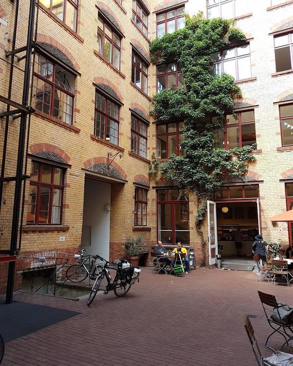 Hackescher Hof