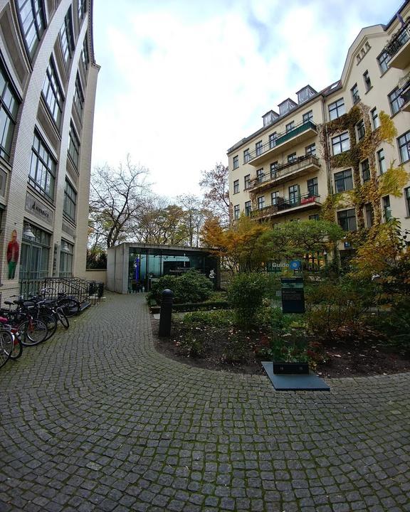 Hackescher Hof