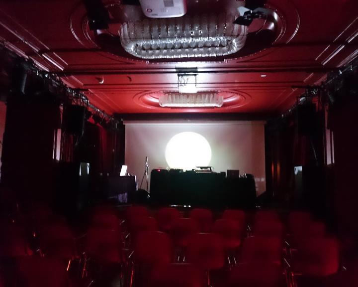 Roter Salon