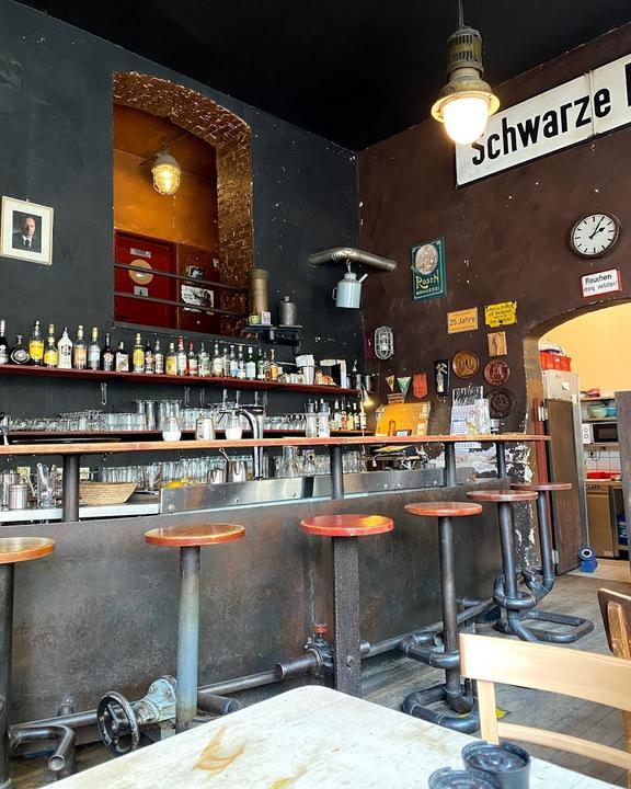 Schwarze Pumpe