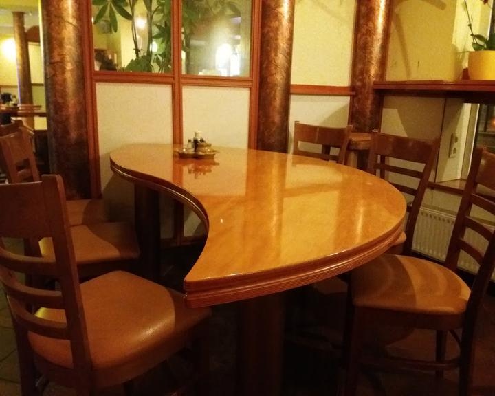 Din Hau Asiatische Spezialitäten