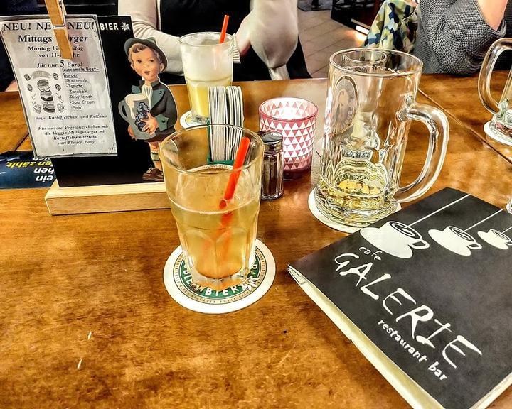 Cafe Galerie