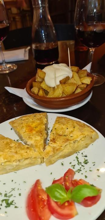 Carlos Tapas