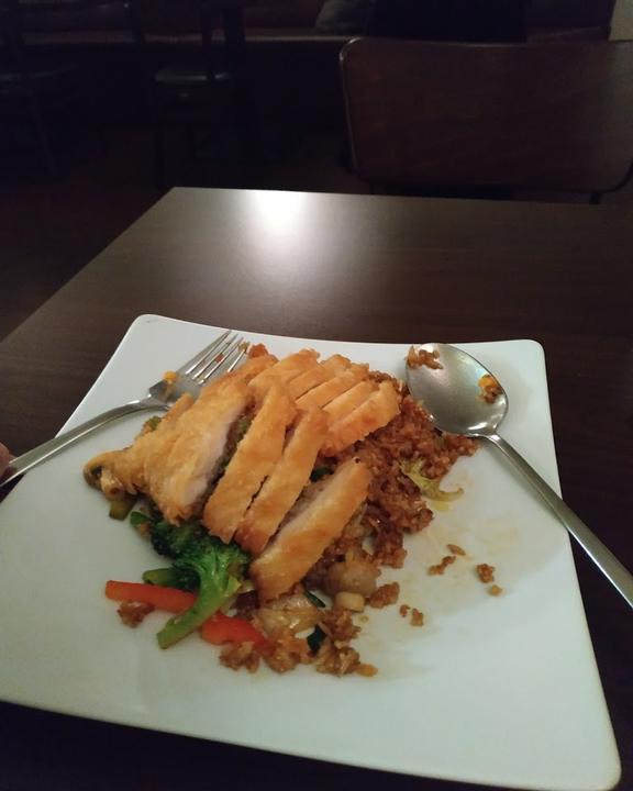 Cross Sushi