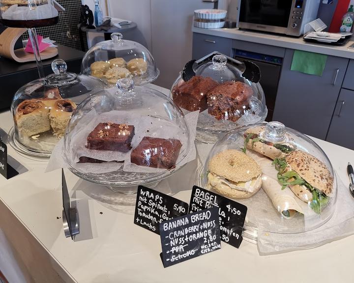PYC cheesecake & gallery